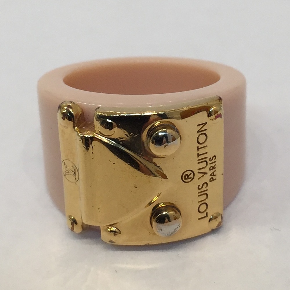 AUTHENTIC Louis Vuitton Lock Me Ring